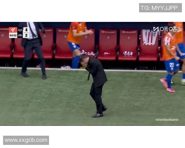 以镜头回顾那一幕选秀现场真情流露感动无数观众泪水涌现