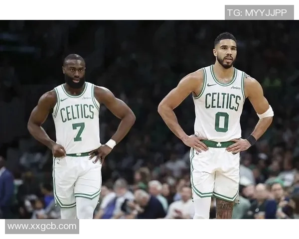 八卦爆料：塔图姆被曝与明星传出绯闻