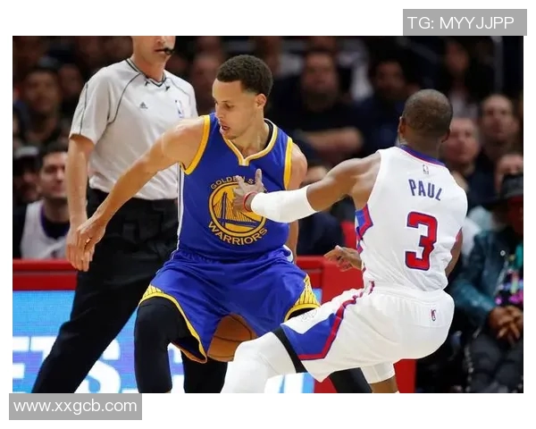 昔日王者库里状态下滑如何应对未来挑战与球队重建之路